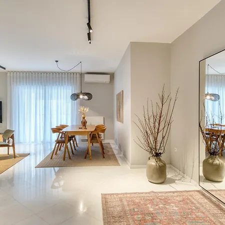 Appartement Living In Avantgarde *