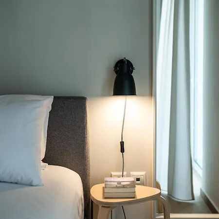 Living In Avantgarde * Nauplion