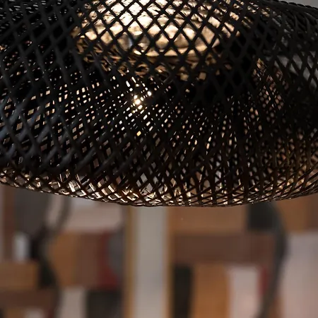 Living In Avantgarde *