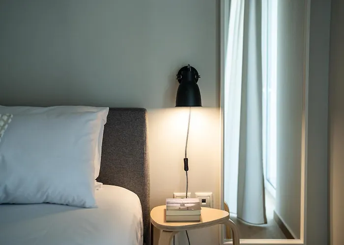 Living In Avantgarde * Нафплион